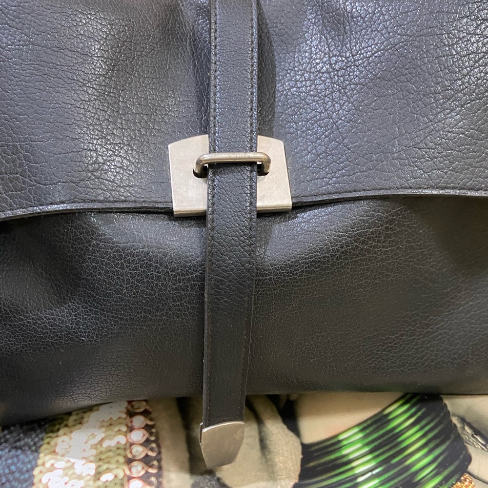 Leather Bag. - Picture 5 of 14